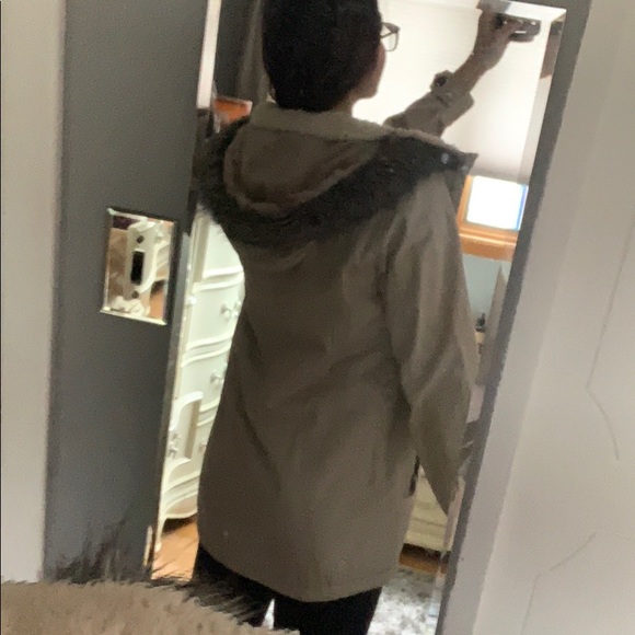 Jacket - Picture 2 of 4